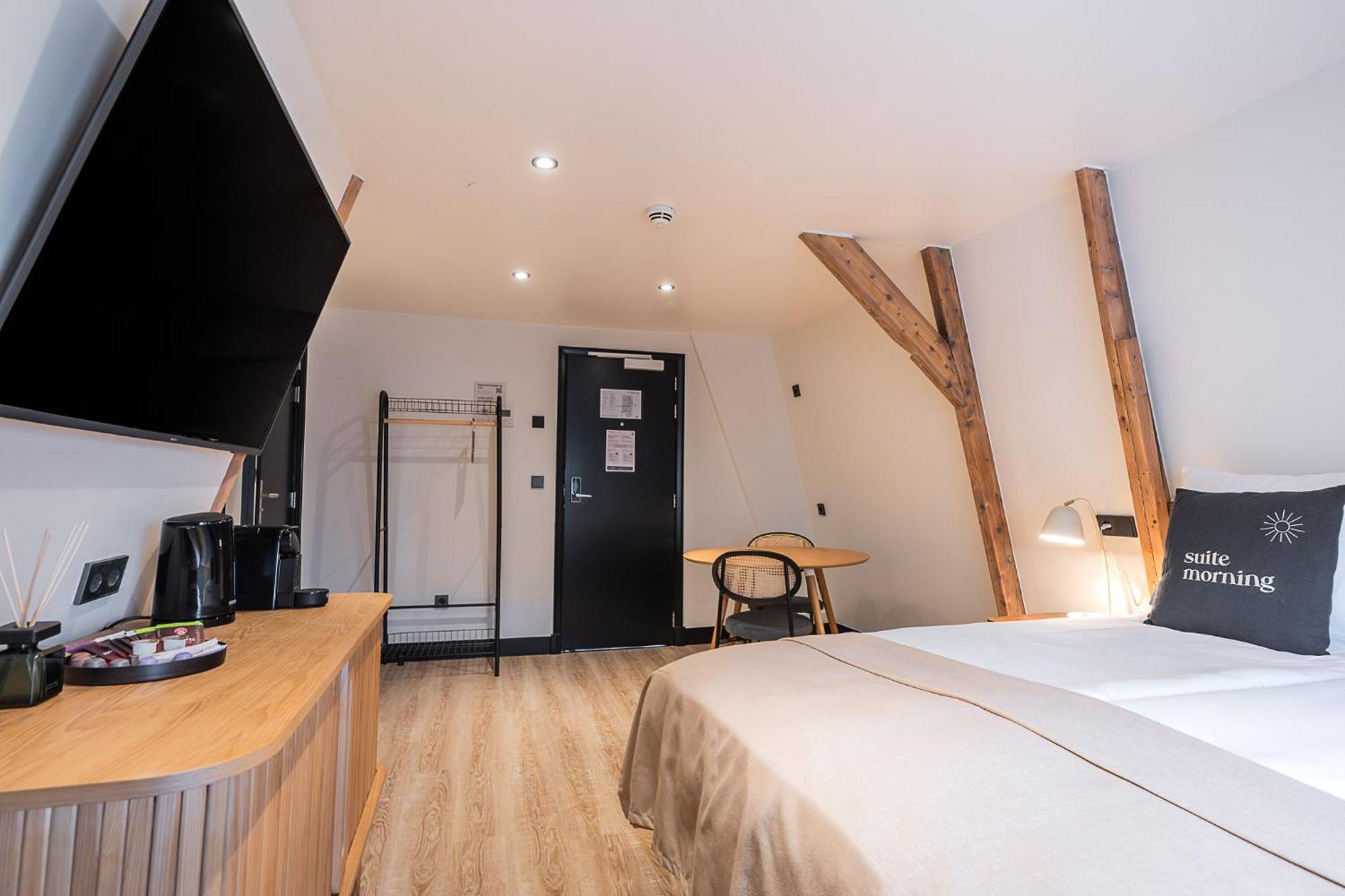 Limehome Amsterdam Leidsekruisstraat ภายนอก รูปภาพ