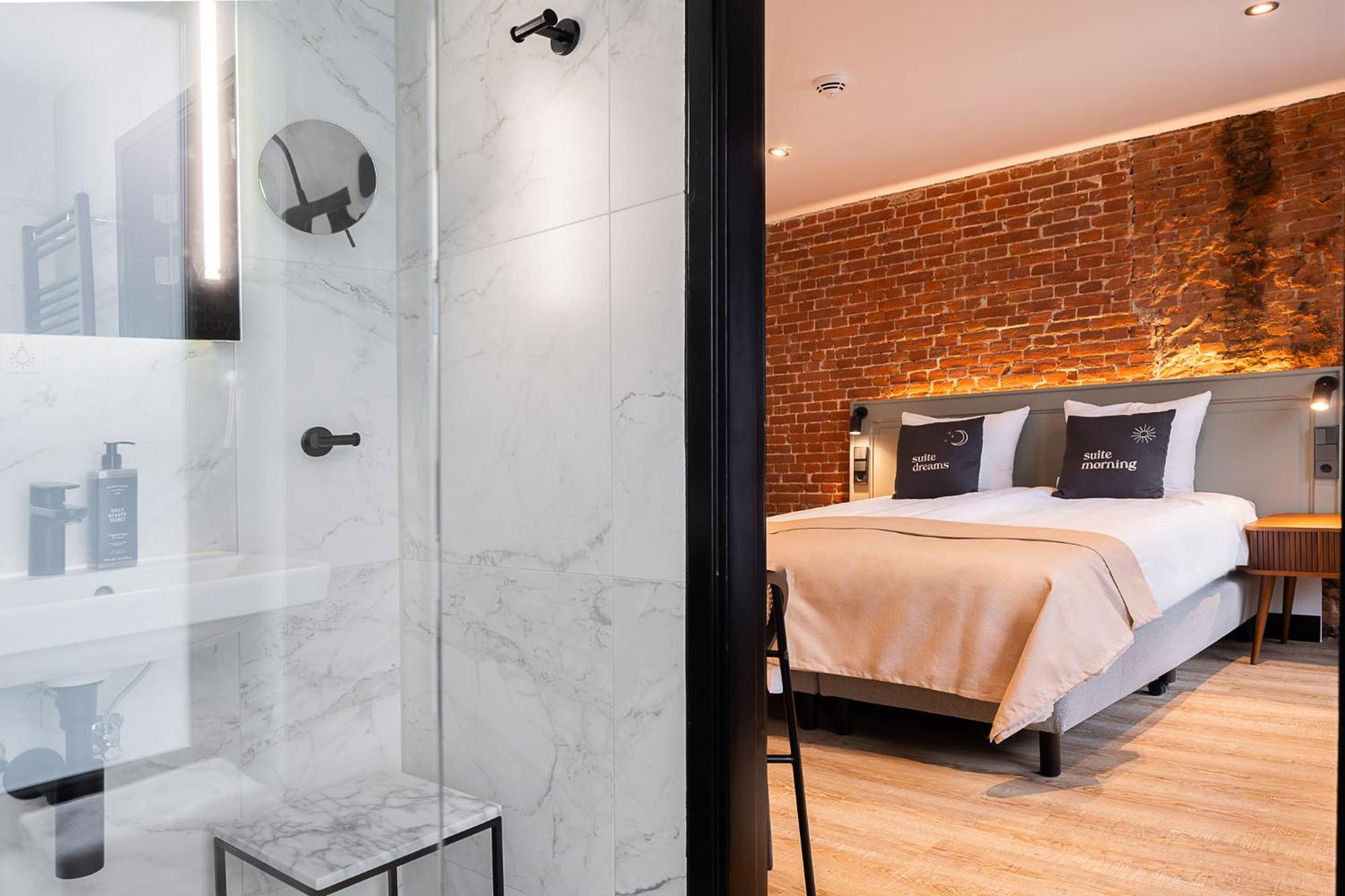 Limehome Amsterdam Leidsekruisstraat ภายนอก รูปภาพ