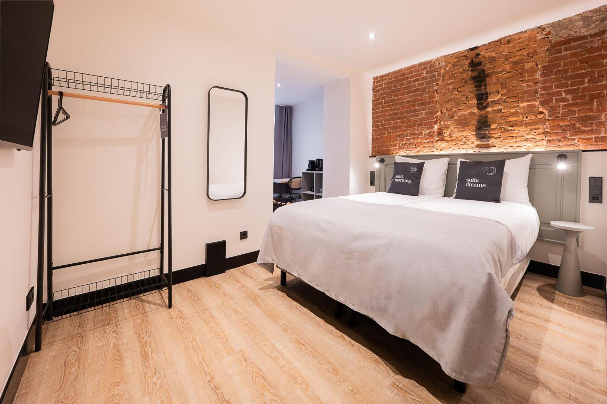 Limehome Amsterdam Leidsekruisstraat ภายนอก รูปภาพ
