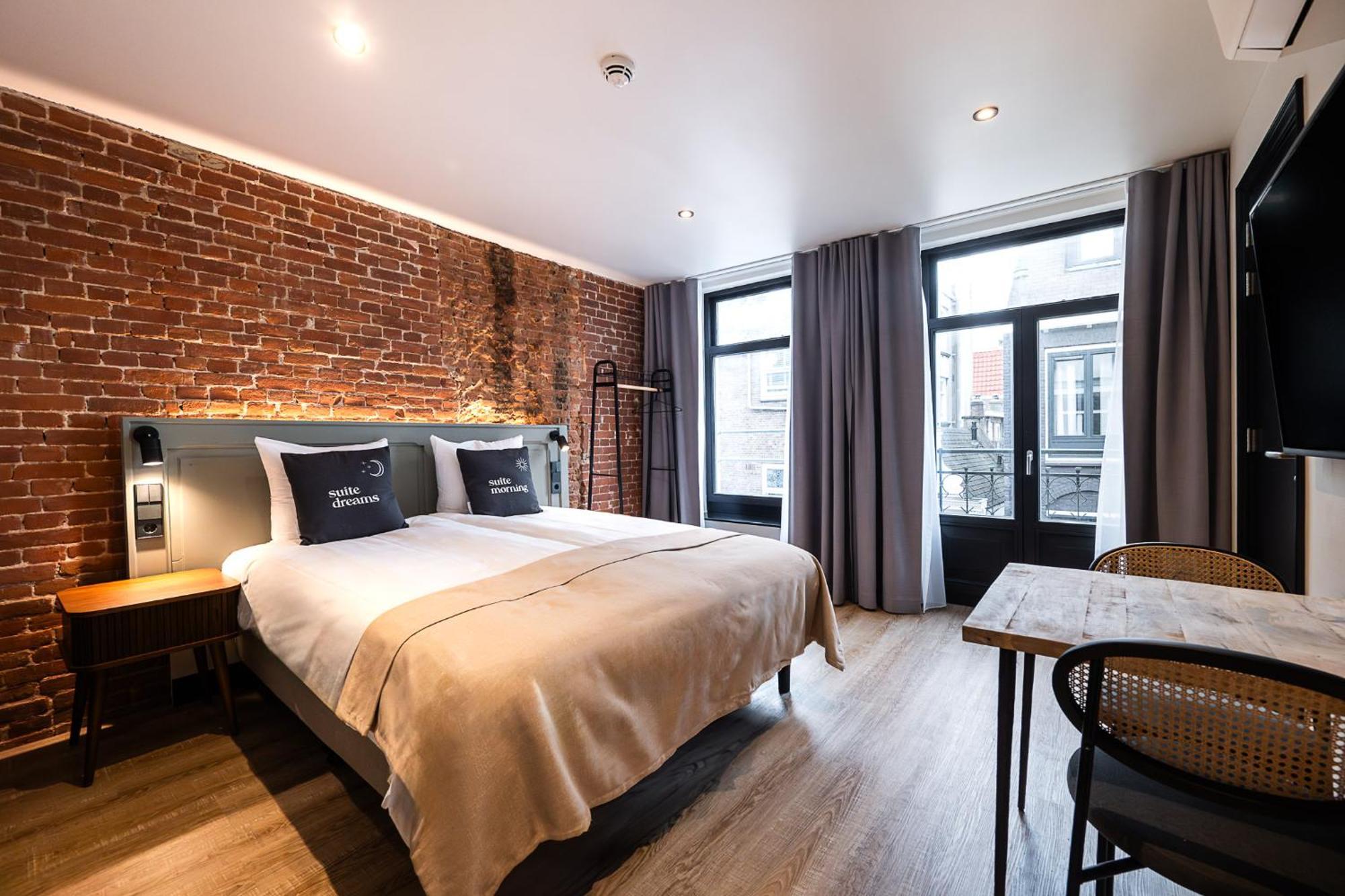 Limehome Amsterdam Leidsekruisstraat ภายนอก รูปภาพ